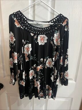 Daniel Rainn Black Floral Long-Sleeve Top with Crochet Neckline
